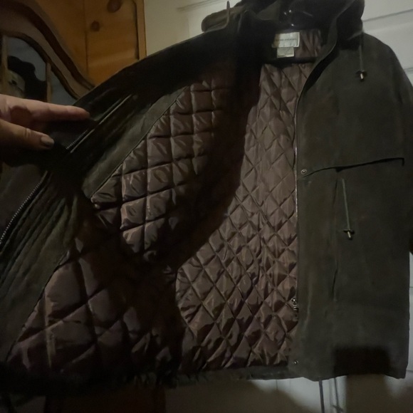 Hooded suede faux fur lined coat - Picture 7 of 8